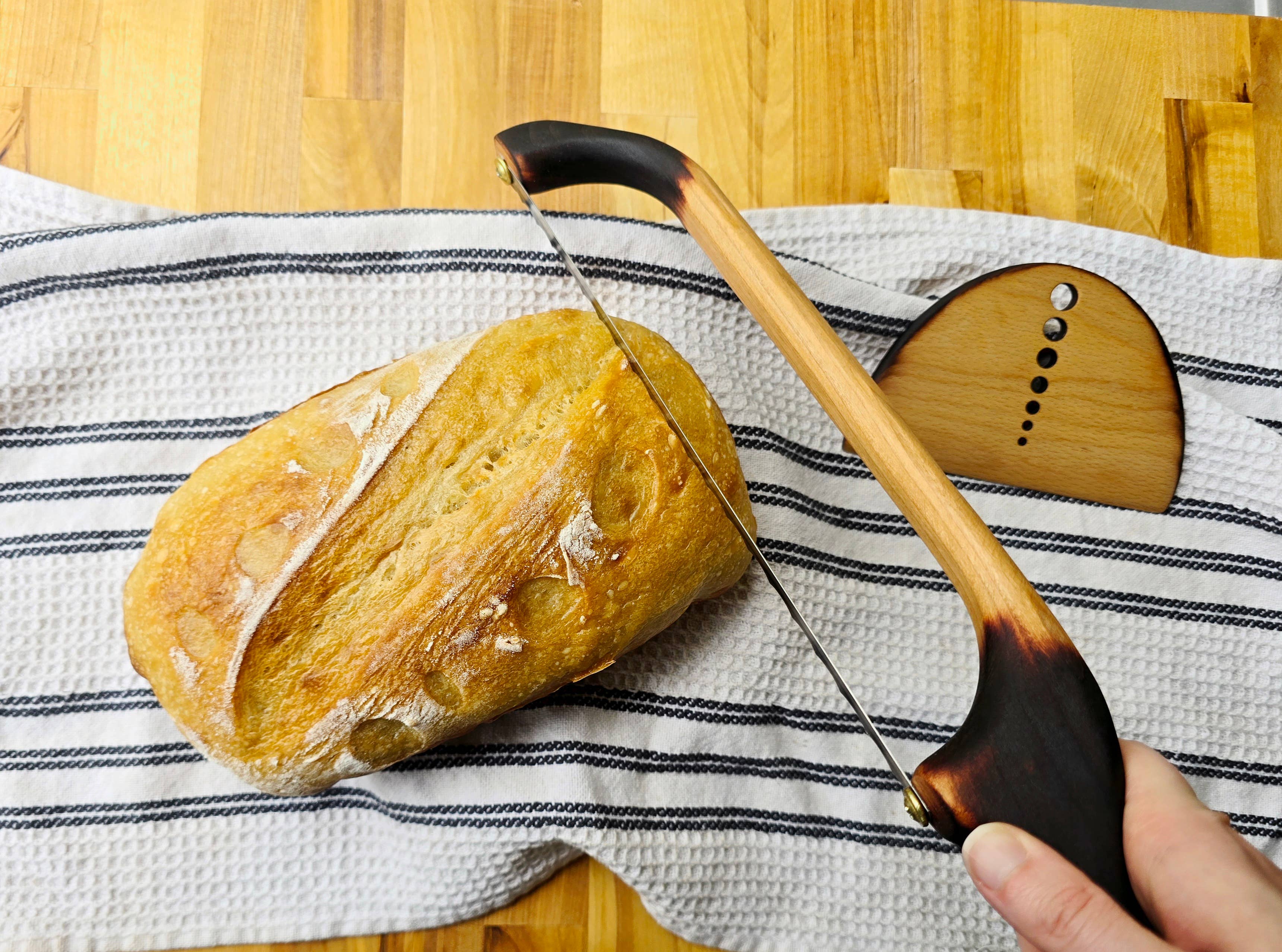 Appalachian Bread Bow Knife